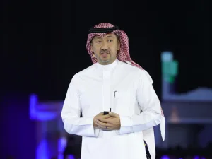 دراسة: 79% من قادة تكنولوجيا المعلومات في الشرق الأوسط يعتقدون أن الذكاء الاصطناعي الوكيل يفرض تحديات تنظيمية