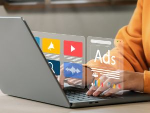تفسير حلم استخدام الإنترنت في المنام