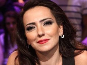 أمل عرفة