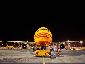DHL launches Xcelerate: a premium fast-track airport-to-airport cargo service