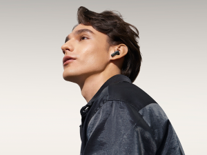 الضوضاء تزعج محادثتك؟ قم بإلغائها مع سماعات  HUAWEI FreeBuds Pro 4