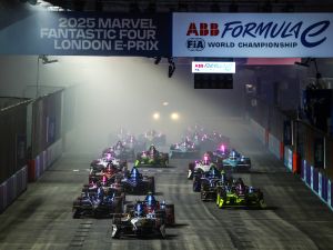Cassidy Seals Round 15 Win in London as Porsche Leads Fia Teams’ and Manufacturers’ World Championships Ahead of Season Finale