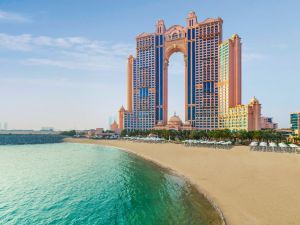 UAE Residents Enjoy 30% Off an Unforgettable Stay at Rixos Marina Abu Dhabi This Summer