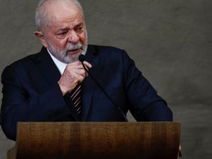 البرازيل تطالب ترامب بضمان ألا يتعرض رئيسها لإحراج كما حدث مع زيلينسكي