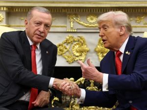 الرئيس الأميركي دونالد ترامب ونظيره التركي رجب طيب أردوغان في البيت الأبيض -(رويترز) أردوغان وترامب