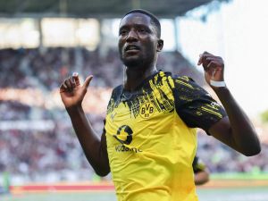 غيراسي على رادار برشلونة بسعر أقل من المتوقع