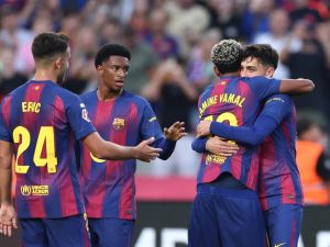 برشلونة يطارد الانتصار الأوروبي الثاني وسط غيابات مؤثرة واستحقاق ناري