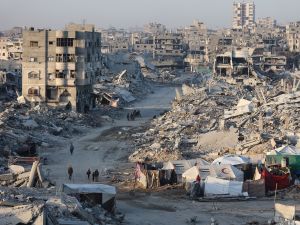 Gaza rubble to be transformed into island