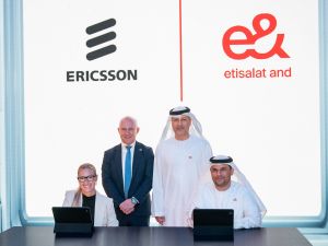 Ericsson and e& sign MoU at GITEX 2025 to drive digital transformation with private 5G networks