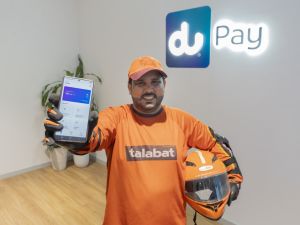 "du Pay" تعقد شراكة استراتيجية مع "طلبات" لإطلاق مُبادرة المحفظة الرقمية لخدمة سائقي التوصيل في دولة الإمارات العربية المتحدة