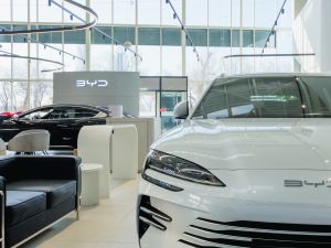 BYD تواجه صعوبات في السوق اليابانية رغم توسعها