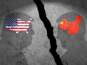 ترامب يهدّد بوقف استيراد زيت الطهي من الصين