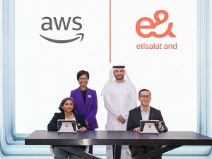 لتدريب 30 ألف شخص على تقنيات الحوسبة السحابية والذكاء الاصطناعي أمازون ويب سيرفيسز وe& تطلقان مبادرة "آفاقAI Nation