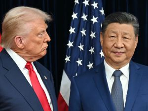 Trump touts “very good” call with Xi as U.S.-china ties stabilize after Busan summit