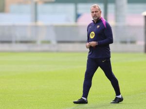 القصة الكاملة لانهيار علاقة فليك ببرشلونة