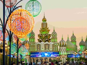 Shop around the world in one night: the ultimate shopping guide at Global Village