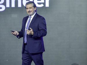 مسؤولون وقادة أعمال يجتمعون في قطر لصياغة أجندة الذكاء الاصطناعي للمؤسسات