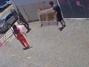 والد يقتل صديق ابنته بعد اكتشافه إساءته لها