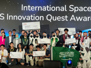طلاب مدارس مؤسسة قطر يتألقون في مسابقة التحدي الفضائي الدولي 2025 في سنغافورة