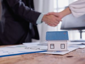 بدء تنفيذ نظام تملك الأجانب للعقارات في السعودية