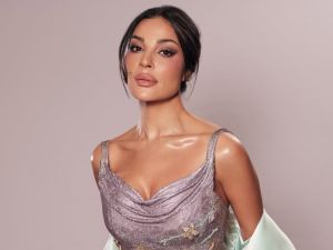 النجمة نادين نجيم تتألق بفستان من تمارا رالف في حفل Joy Awards