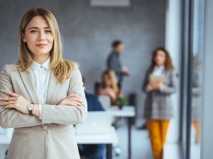 نصائح للمرأة العاملة فوق عمر الأربعين