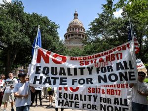 U.S. freezes immigrant visas for 75 countries in sweeping expansion of Trump-era 