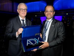 سوق أبوظبي للأوراق المالية يوقع خطاب نوايا مع بورصة إيطاليا لاستكشاف فرص تعزيز التعاون الاستثماري