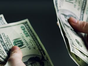 هل يقترب العالم من نهاية الهيمنة الأميركية؟