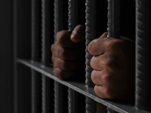 الاختراع الجديد قاد الشاب إلى السجن