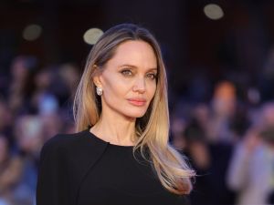 أنجلينا جولي