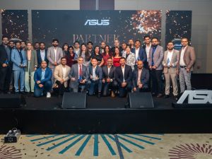 ASUS Celebrates Partner Success and Regional Debut of ExpertBook Ultra at Partner Excellence Night 2026