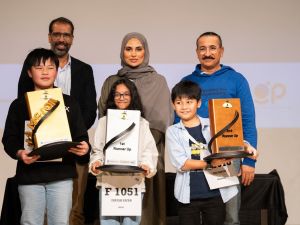 "الإمارات الإسلامي" يحتفي ببطل مسابقة " UAE Spelling Bee Champion "ويحث الشباب على الإلمام بالثقافة المالية من خلال "حساب ALPHA للأبناء"