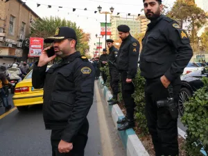 الشرطة الإيرانية
