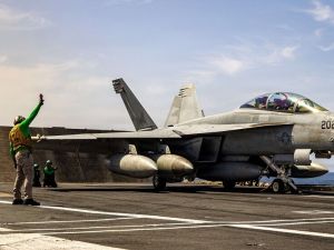 طائرة أميركية