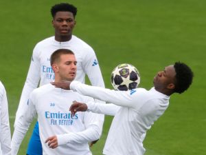 ريال مدريد يواجه فتورًا جماهيريًا قبل موقعة السيتي