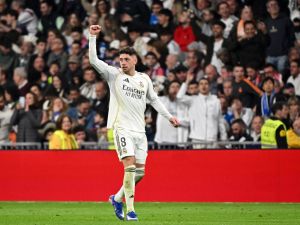 لاعب أتلتيكو يحسم الجدل: طرد فالفيردي كان مستحقًا