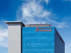  وكالة موديز تؤكد التصنيفات الائتمانية لبنك رأس الخيمة الوطني مع الإبقاء على نظرة مستقبلية إيجابية