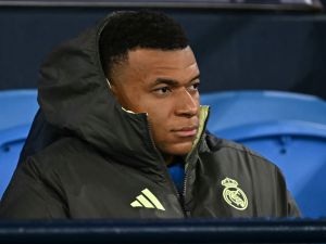 غياب مبابي يثير القلق قبل موقعة بايرن ميونخ