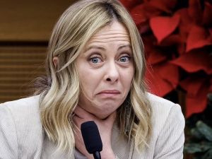  رئيسة الوزراء الإيطالية جورجيا ميلوني 