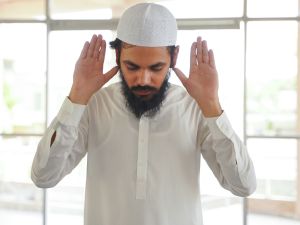 العشر الأوائل من ذي الحجة: فرصة لا تتكرر في السنة