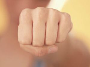 تفسير حلم ضرب الزوجة لزوجها في المنام لابن سيرين