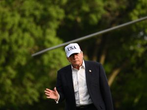 Trump delays planned Iran strike after Gulf intervention