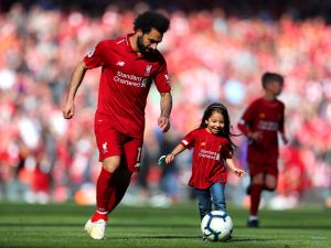 محمد صلاح وابنته