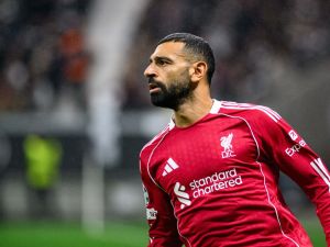 ليفربول يستعد لمواجهة برينتفورد وسط ترقب لموقف محمد صلاح