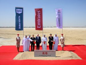 طيران الإمارات تضع حجر الأساس لمنشأة هندسية فائقة الحداثة في دبي الجنوب باستثمار قيمته 5.1 مليار دولار