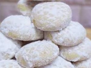 تفسير حلم أكل الكعك في المنام