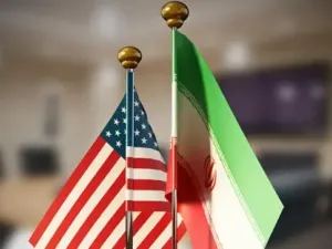 علم إيران 