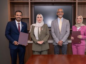 دائرة الصحة في أبوظبي ونوفارتس توقعان مذكرة تفاهم استراتيجية لتعزيز أبحاث الجينوم والابتكار في الرعاية الصحية