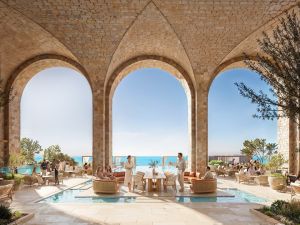 Modon Holding and Nammos Hotels & Resorts bring Nammos Ras El Hekma to Egypt’s North Coast